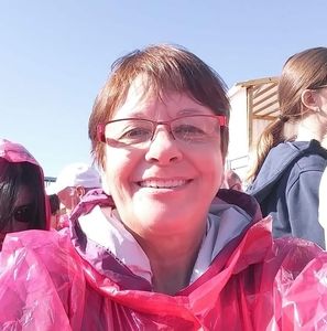 Meet your Posher, Pauline